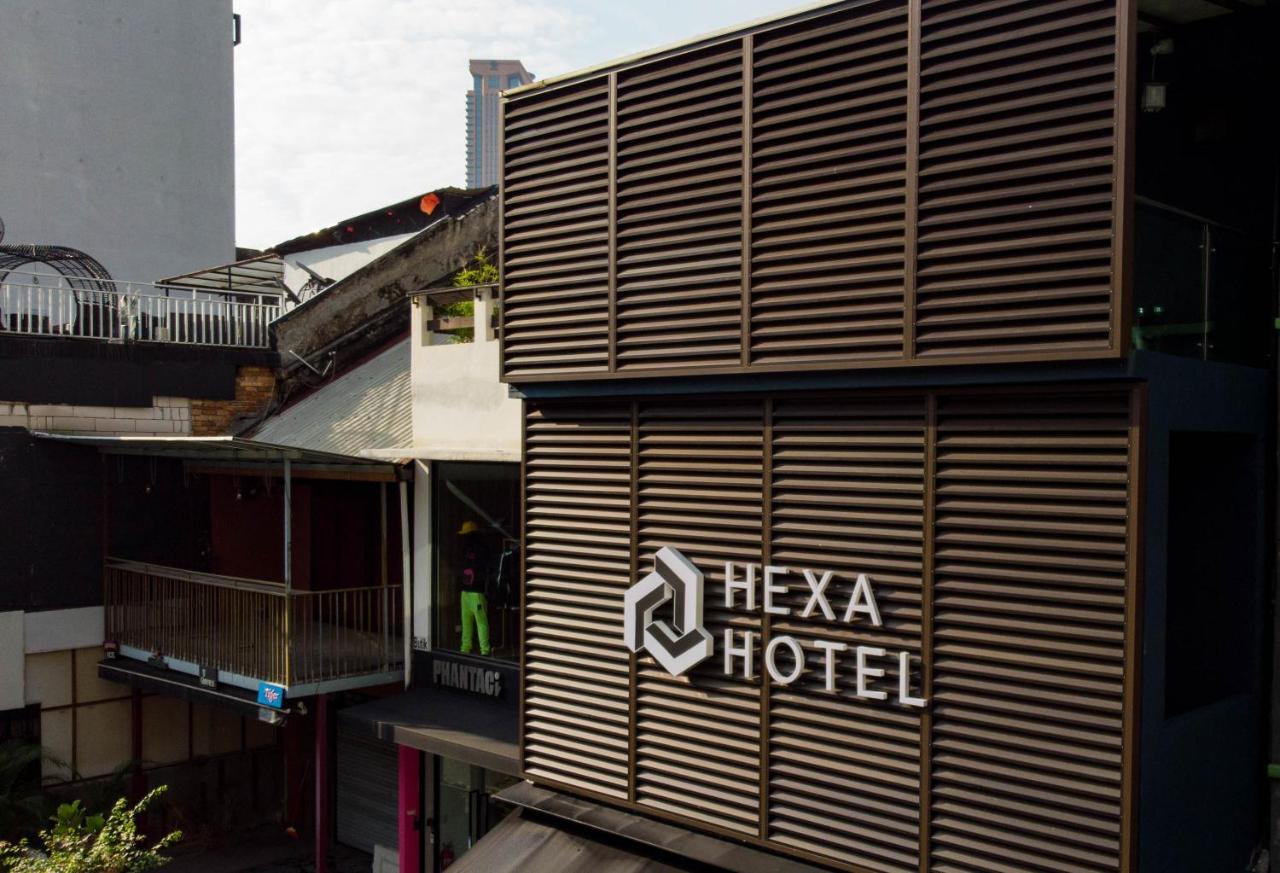 Hexa Hotel & Backpackers Capsules Bukit Bintang Куала-Лумпур Экстерьер фото