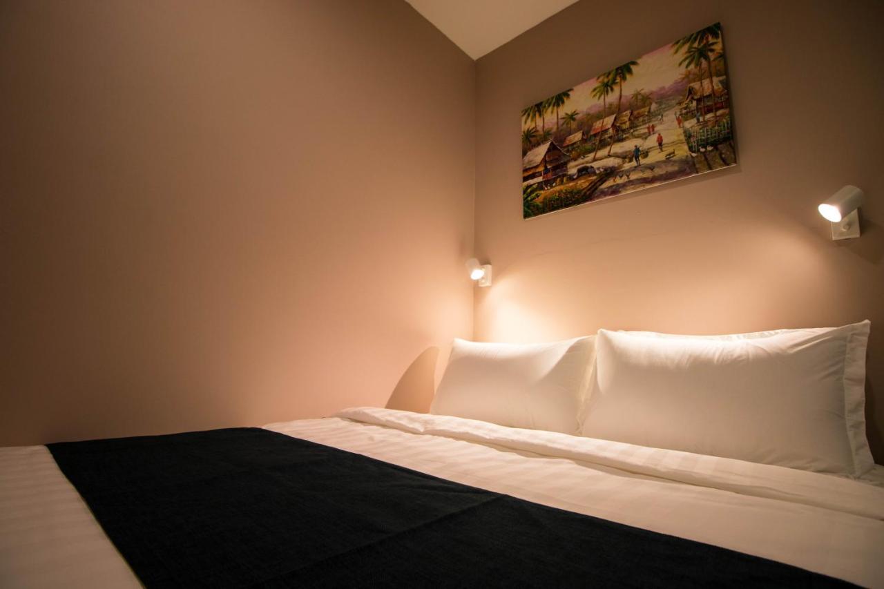Hexa Hotel & Backpackers Capsules Bukit Bintang Куала-Лумпур Экстерьер фото